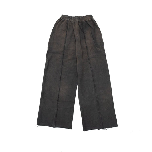 BROWN DESTROYED OVERSIZED SWEATPANTS